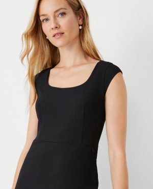 The Scoop Neck Sheath Dress in Bi-Stretch – Curvy Fit