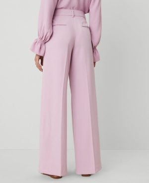 The Perfect Wide-Leg Pant