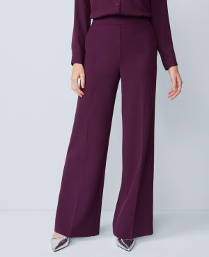 The Wide-Leg Pant in Fluid Crepe &mdash;&nbsp;Curvy Fit