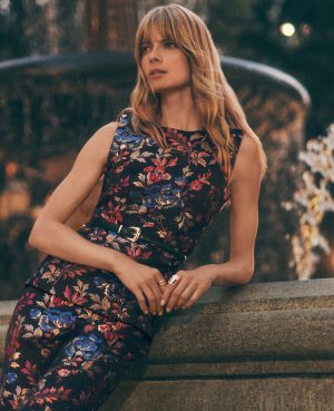 Petite Floral Jacquard Crew Neck Top