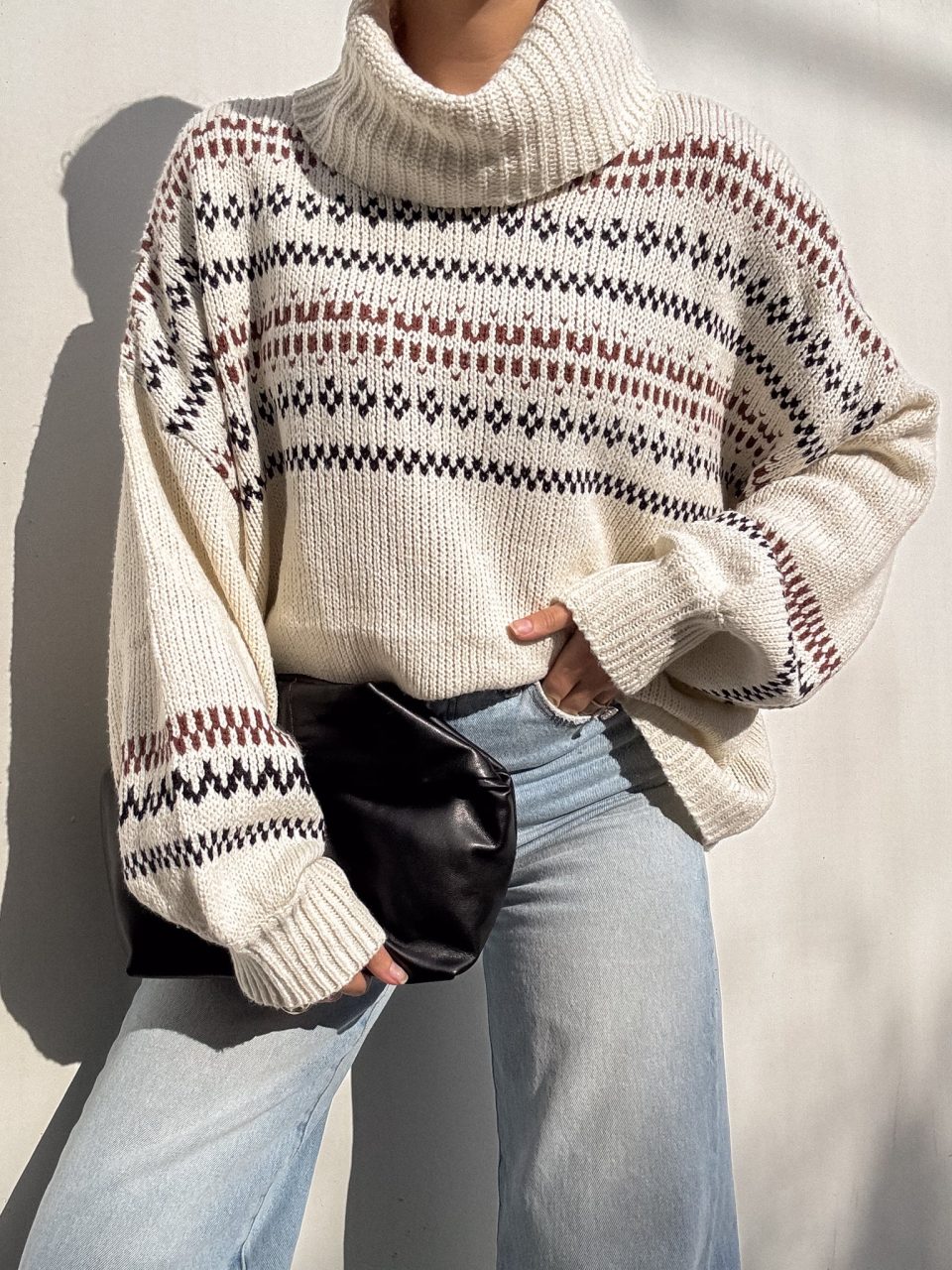 Marshemellow Turtle Neck Sweater